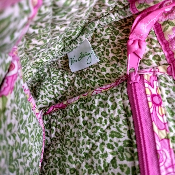 VERA BRADLEY Pink Floral TOGGLE TOTE Cotton - Picture 8 of 8